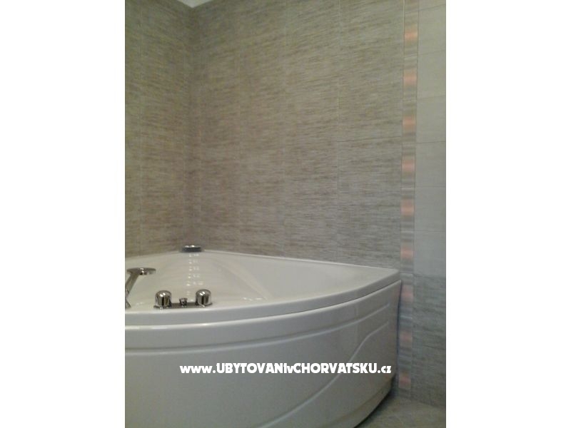 Appartements Paola – Ferienwohnung Karlobag, Kroatien – Foto 9