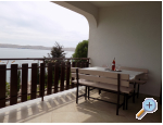 Apartmny Alojz - Karlobag Chorvatsko