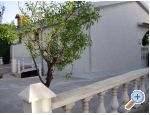 Apartmaji Marija - Karlobag Hrvaka