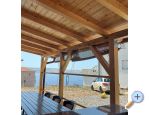 Apartmaji Marijana - Karlobag Hrvaka