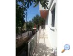 Apartmaji Matek - Karlobag Hrvaka