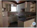 Apartmaji Matek - Karlobag Hrvaka