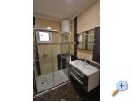 Apartmaji Anita with Pool - Karlobag Hrvaka