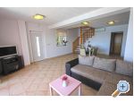 Beachfront Apartmaji Baricevic wit - Karlobag Hrvaka