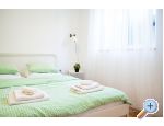 Beachfront Apartmaji Carlo - Karlobag Hrvaka