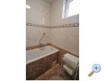 Beachfront Apartmaji Carlo - Karlobag Hrvaka