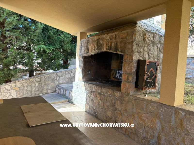 Beachfront Apartmány A+M – ubytování Karlobag, Chorvatsko – foto 2