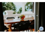 Beachfront Apartmaji Amaris - Karlobag Hrvaka
