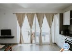 Beachfront Apartmaji Amaris - Karlobag Hrvaka