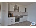 Beachfront Apartmaji Amaris - Karlobag Hrvaka