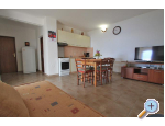 Beachfront Haus Rukavina - Karlobag Kroatien