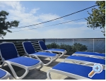 Beachfront Holiday Haus Ivana with - Karlobag Kroatien