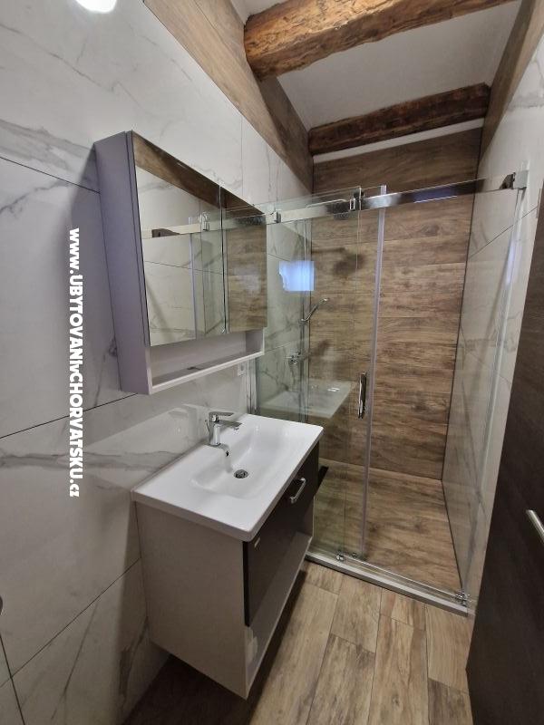 Villa Robert 2 s bazénem Cesarica – ubytování Karlobag, Chorvatsko – foto 16