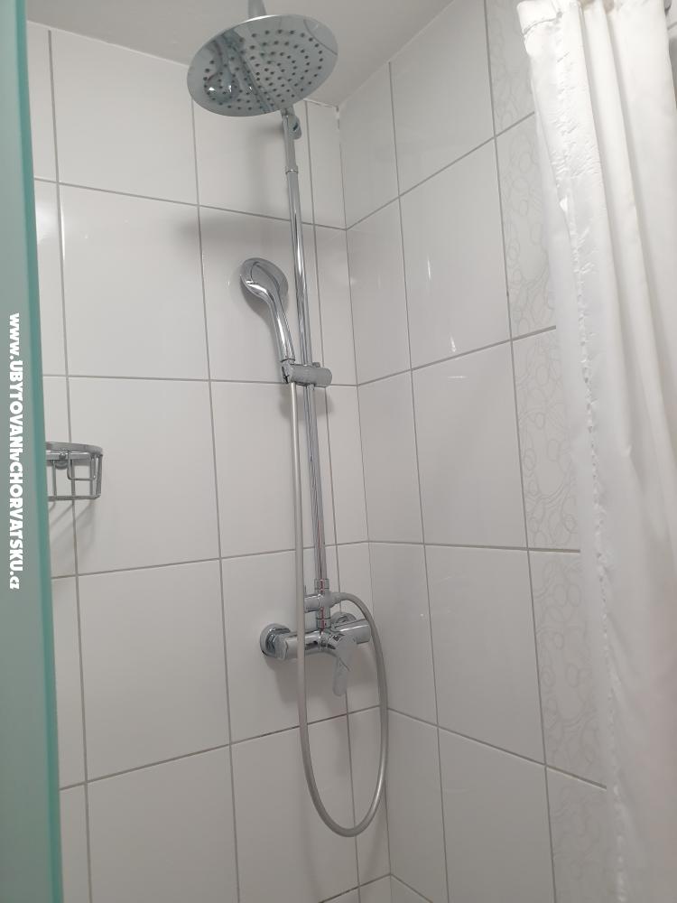 Apartmány Palma - Karlobag Chorvátsko