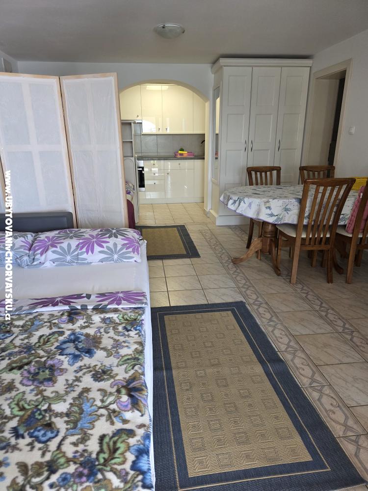 Apartmány Palma - Karlobag Chorvátsko