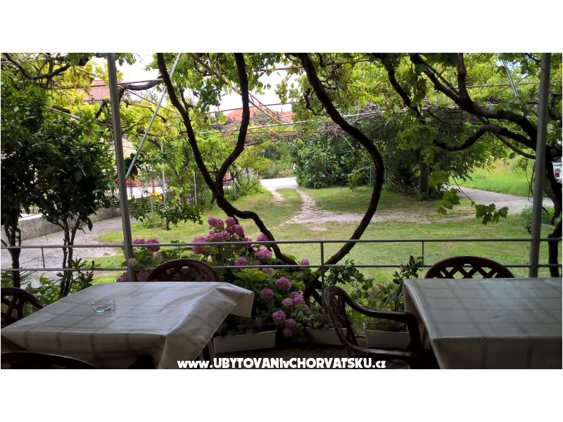 Adria Guesthouse – Ferienwohnung Kastela, Kroatien – Foto 3