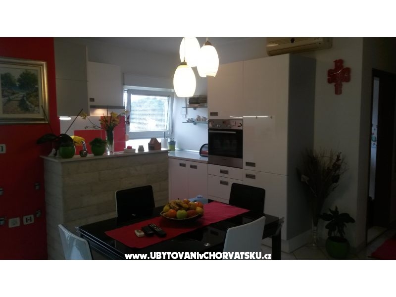 Apartment  D$M – Ferienwohnung Kastela, Kroatien – Foto 1