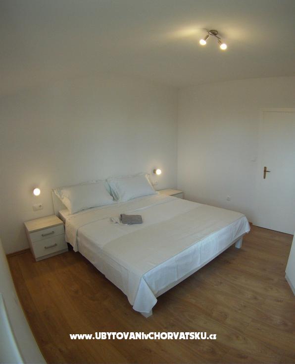 Apartment Barbara – Ferienwohnung Kastela, Kroatien – Foto 2