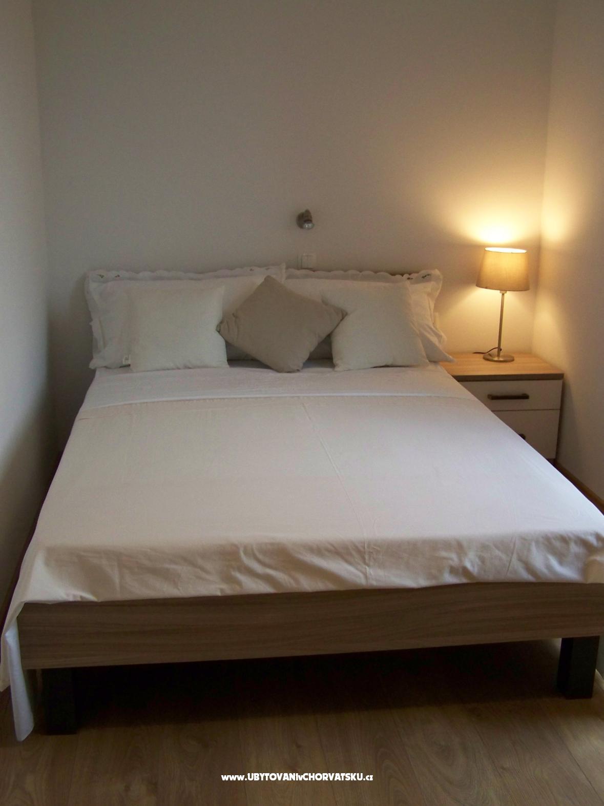 Apartment Barbara – Ferienwohnung Kastela, Kroatien – Foto 3