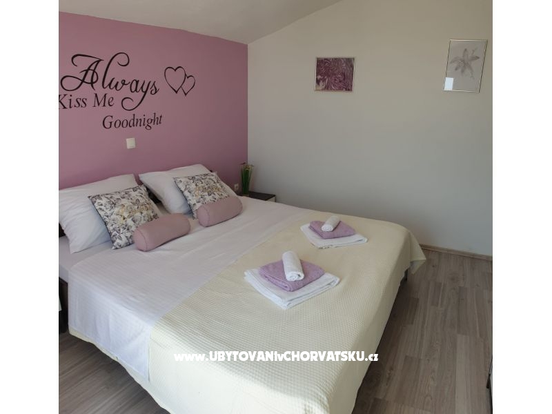 Apartment Dejana – Ferienwohnung Kastela, Kroatien – Foto 5