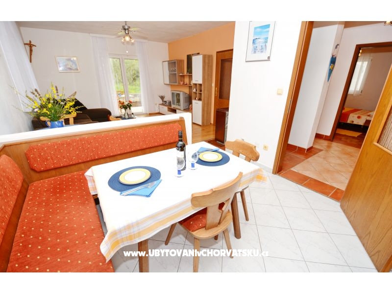 Apartment ĐIMI – Ferienwohnung Kastela, Kroatien – Foto 10