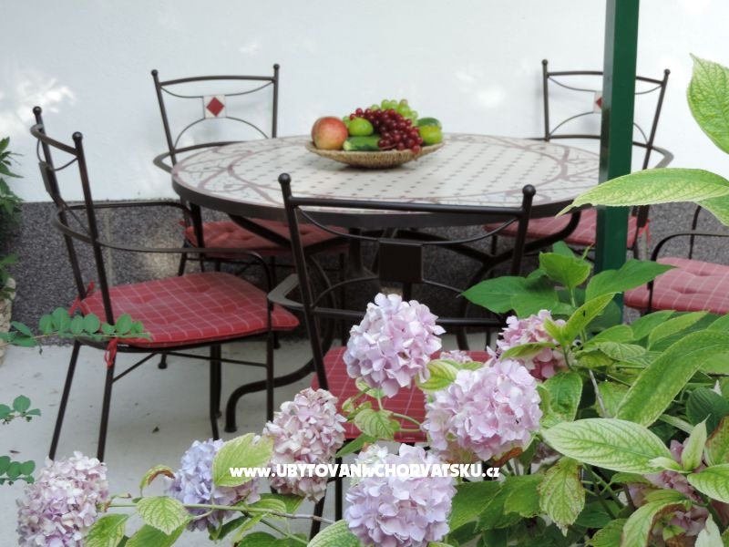 Apartment Lucija – Ferienwohnung Kastela, Kroatien – Foto 13