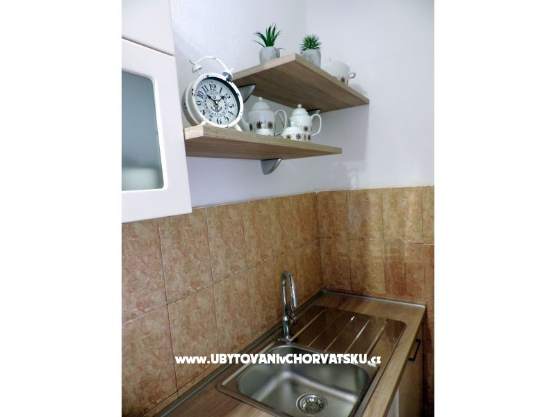 Apartment Lucija – Ferienwohnung Kastela, Kroatien – Foto 8