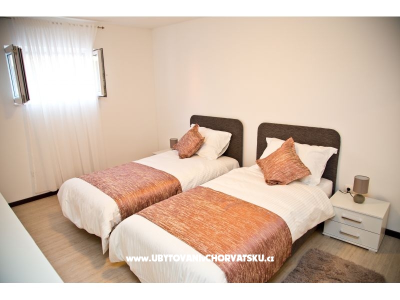 Apartment Marinko, Kaštel Gomilica – Ferienwohnung Kastela, Kroatien – Foto 3