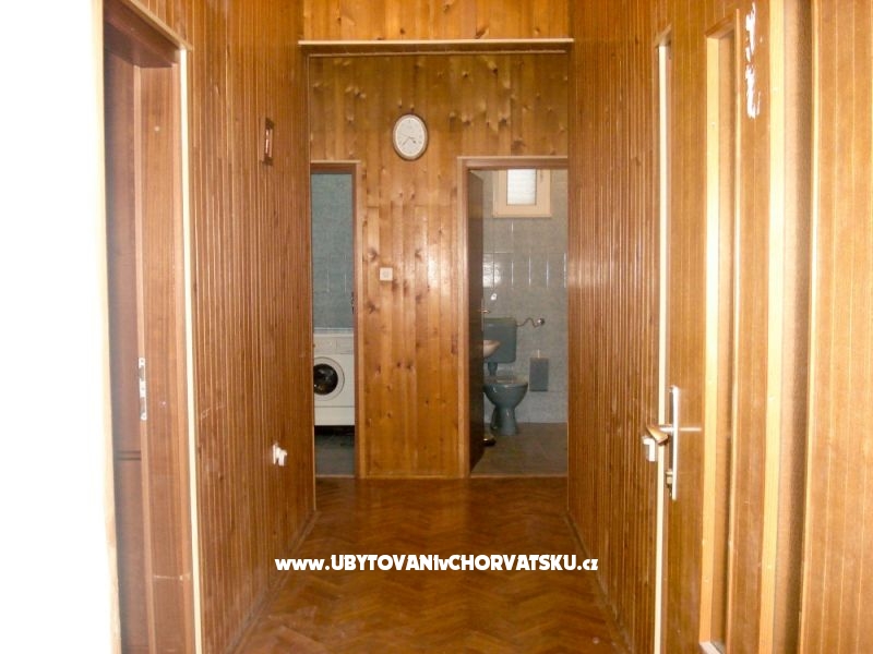 Apartment Mira 5+2 – Ferienwohnung Kastela, Kroatien – Foto 10