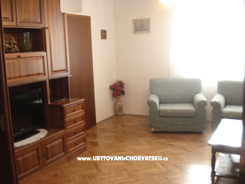Apartment Mira 5+2 – Ferienwohnung Kastela, Kroatien – Foto 12