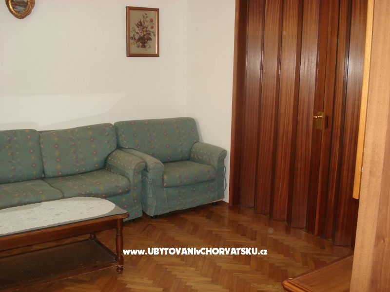 Apartment Mira 5+2 – Ferienwohnung Kastela, Kroatien – Foto 14