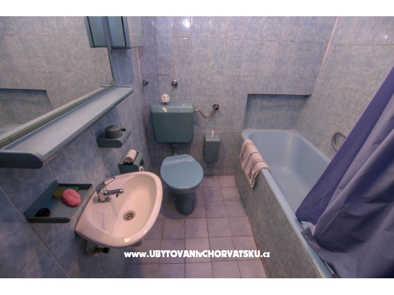 Apartment Mira 5+2 – Ferienwohnung Kastela, Kroatien – Foto 17