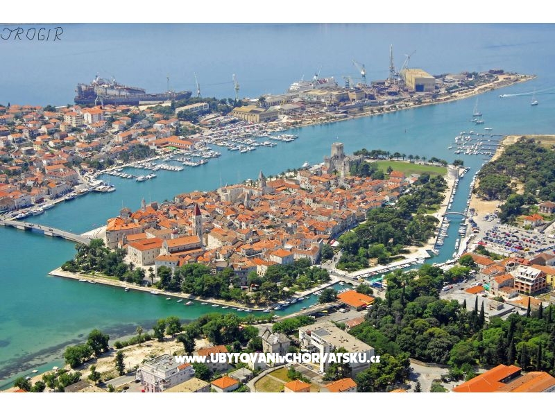 Apartment Mira 5+2 – Ferienwohnung Kastela, Kroatien – Foto 9