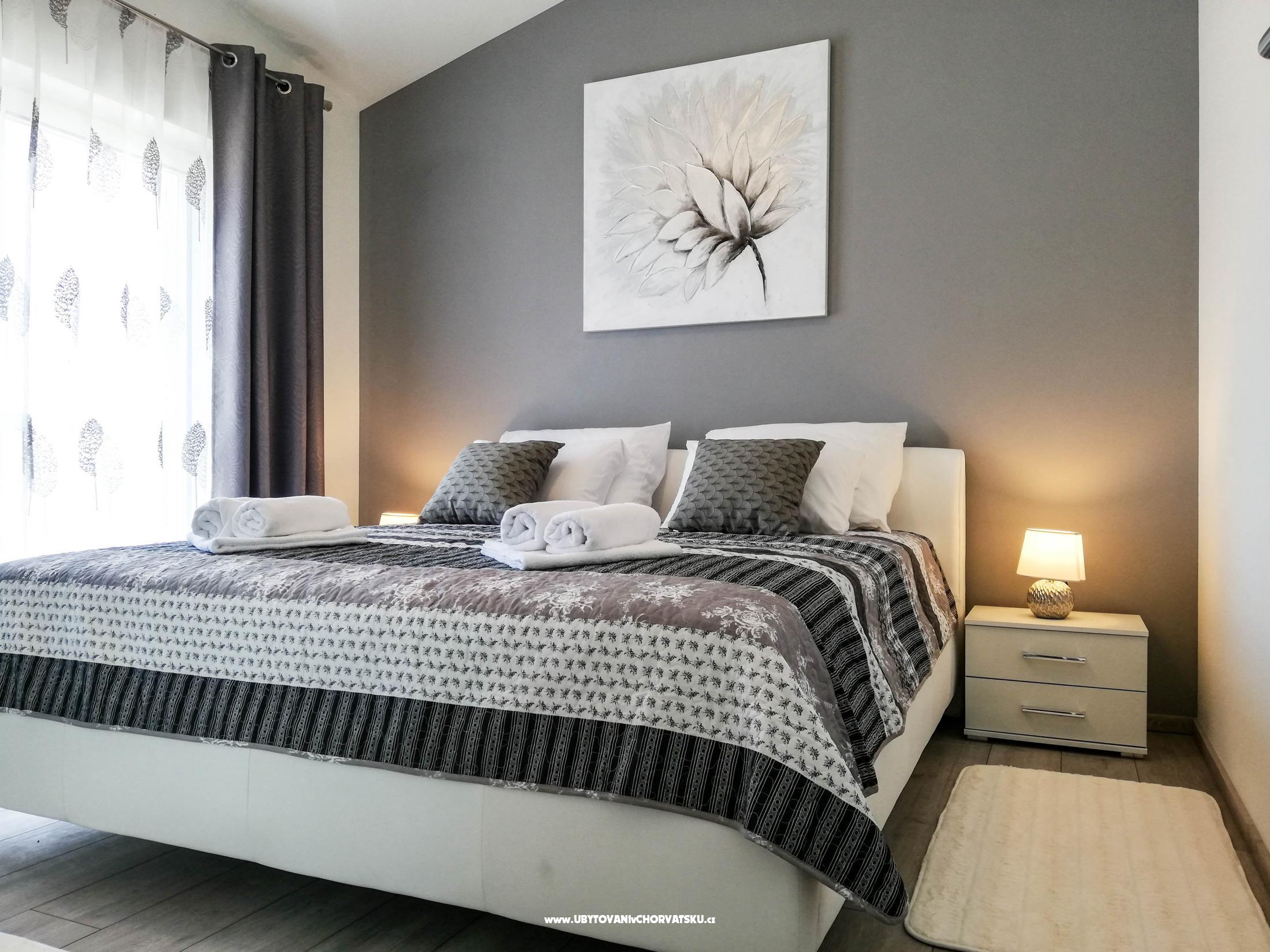 Apartment Sara **** – Ferienwohnung Kastela, Kroatien – Foto 1