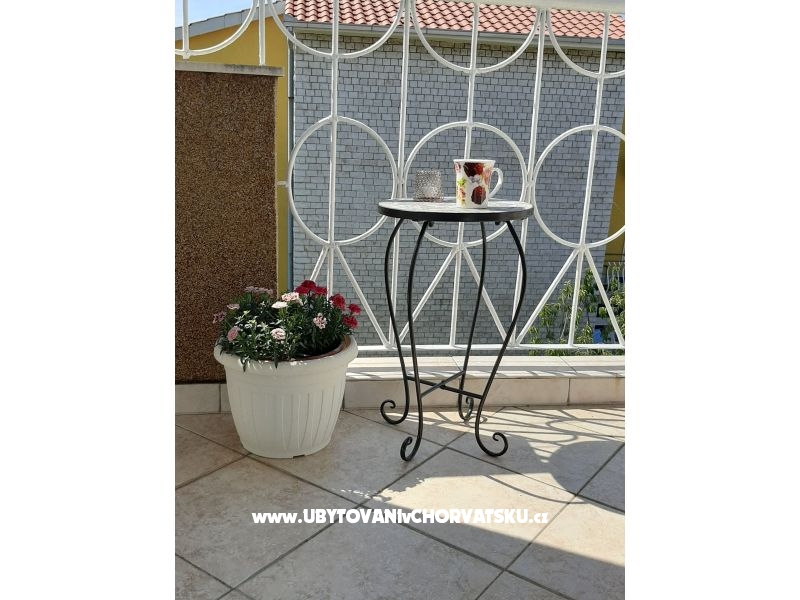 Appartements Hrga – Ferienwohnung Kastela, Kroatien – Foto 3