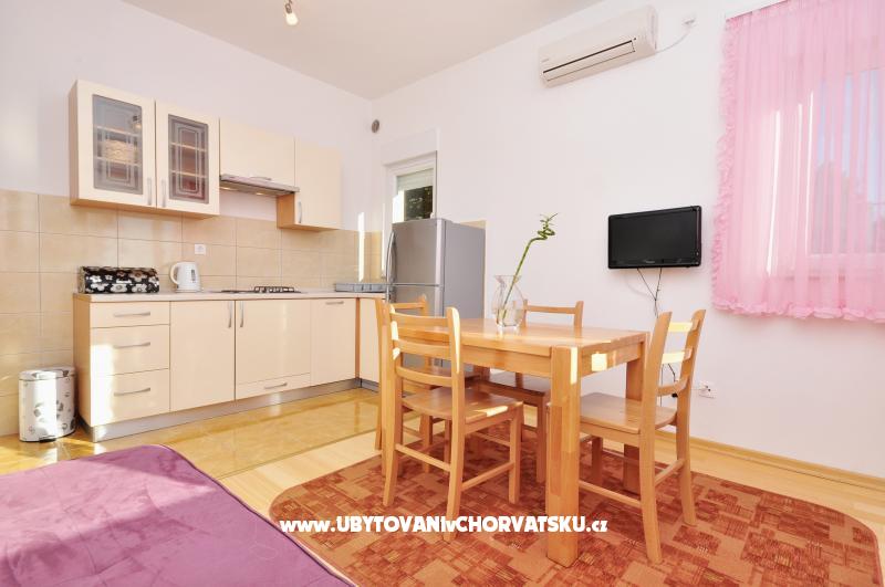 Appartements Ivan – Ferienwohnung Kastela, Kroatien – Foto 4