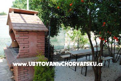 Appartements Kairos - Bili 9 – Ferienwohnung Kastela, Kroatien – Foto 2