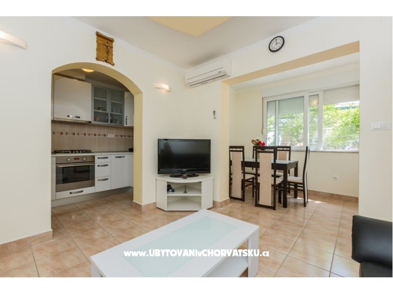 Appartements Kike – Ferienwohnung Kastela, Kroatien – Foto 7