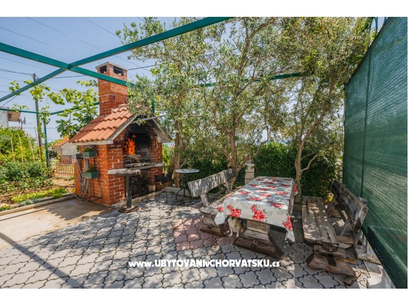 Appartements Kike – Ferienwohnung Kastela, Kroatien – Foto 15