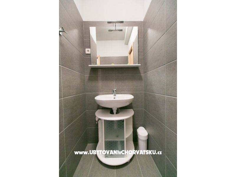 Appartements Stafilic – Ferienwohnung Kastela, Kroatien – Foto 8