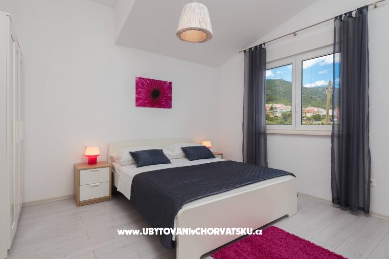 Appartements Ujaković – Ferienwohnung Kastela, Kroatien – Foto 5