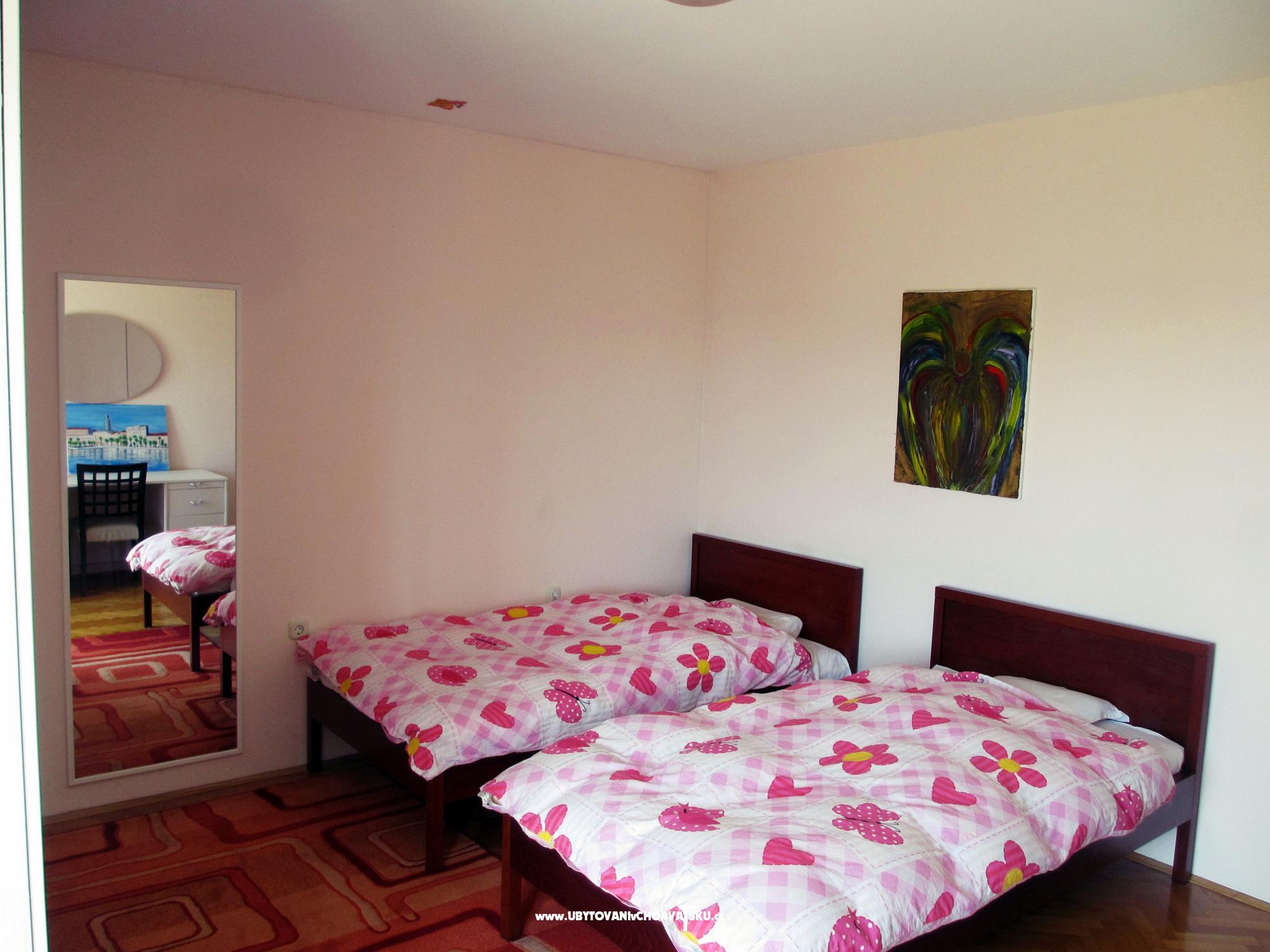 Appartement Lea – Ferienwohnung Kastela, Kroatien – Foto 3