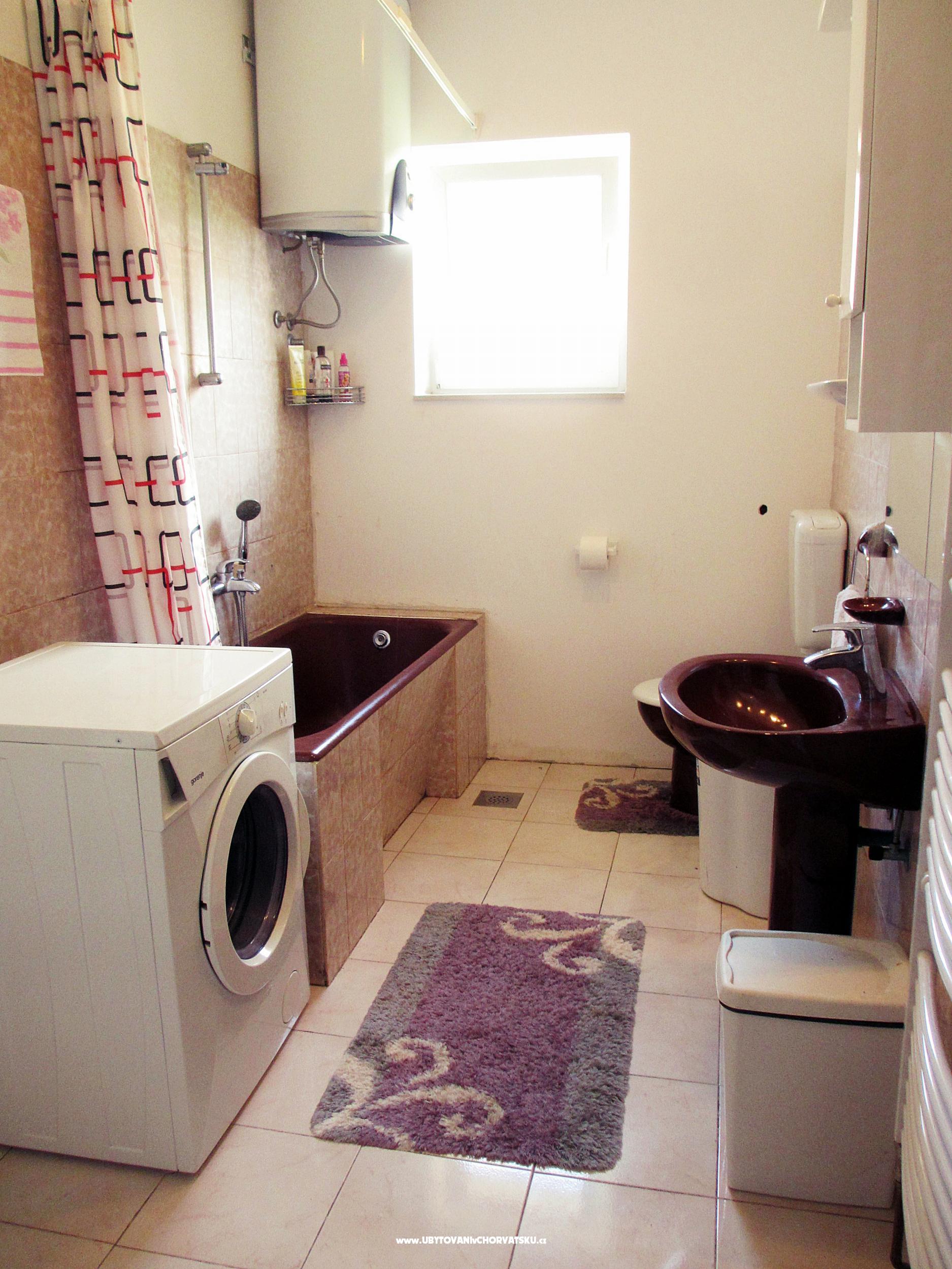 Appartement Lea – Ferienwohnung Kastela, Kroatien – Foto 7