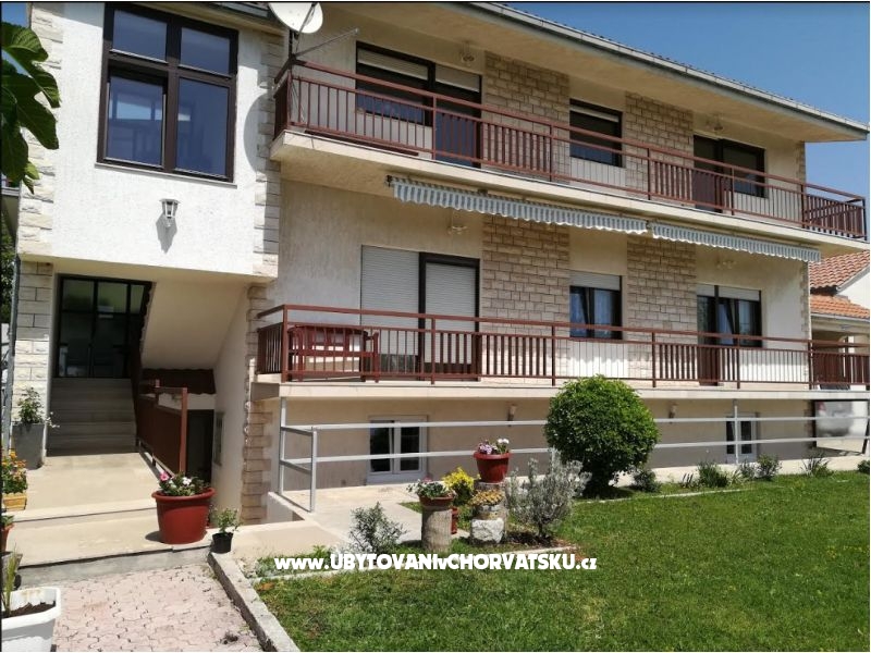 Appartement Moro – Ferienwohnung Kastela, Kroatien – Foto 1