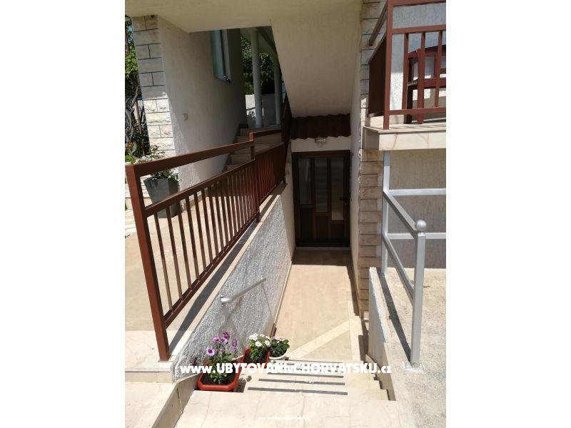 Appartement Moro – Ferienwohnung Kastela, Kroatien – Foto 3