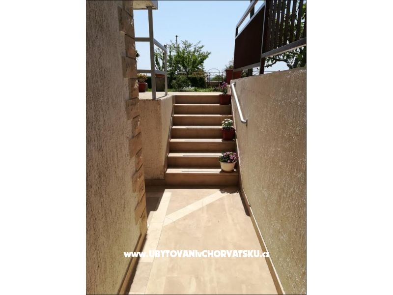 Appartement Moro – Ferienwohnung Kastela, Kroatien – Foto 5