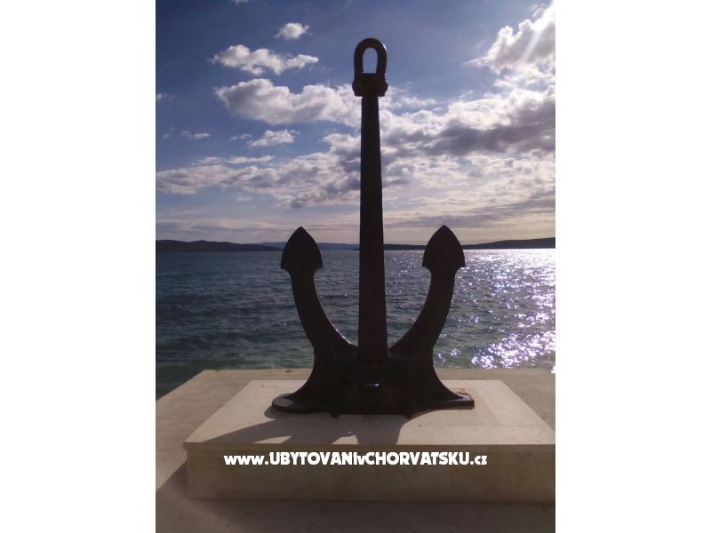 Apartment Cvak 2+2 – Ferienwohnung Kastela, Kroatien – Foto 2