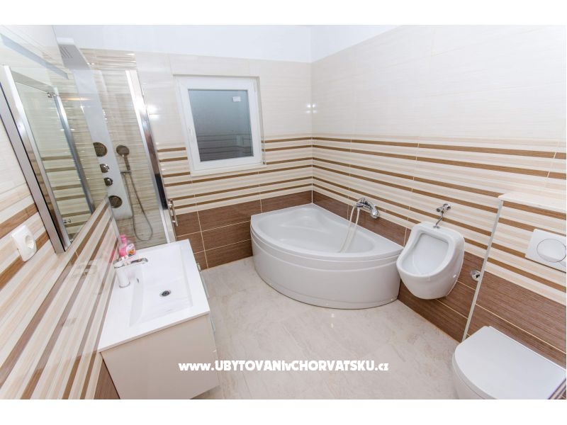 Appartement Viki – Ferienwohnung Kastela, Kroatien – Foto 11