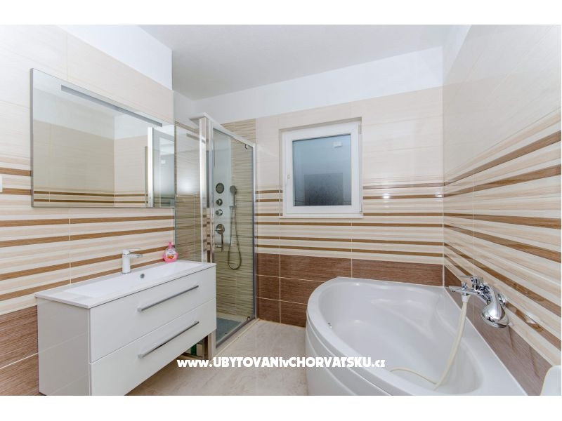 Appartement Viki – Ferienwohnung Kastela, Kroatien – Foto 12