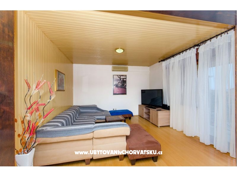 Appartement Viki – Ferienwohnung Kastela, Kroatien – Foto 4